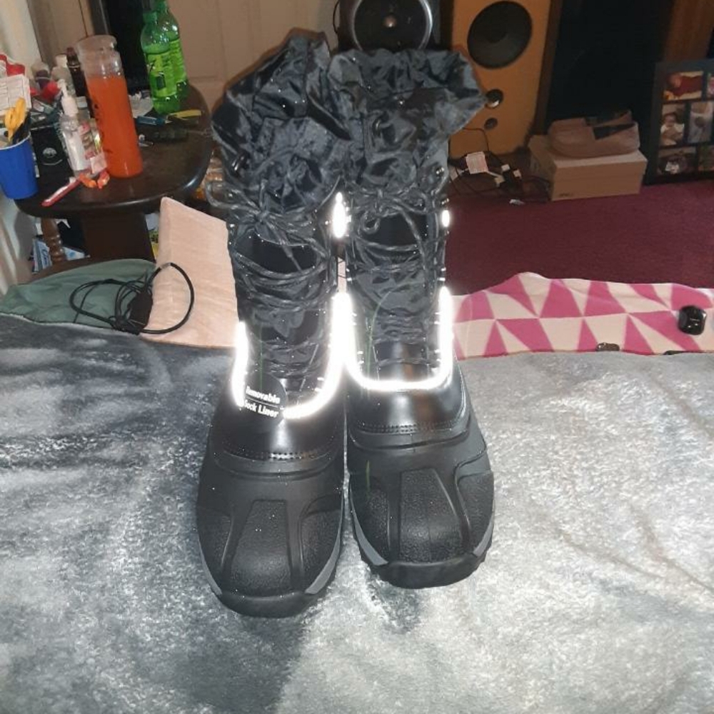 mens winter boots brand goerge size 12 new